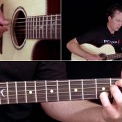 Online Vs. Real-Life Guitar Lessons